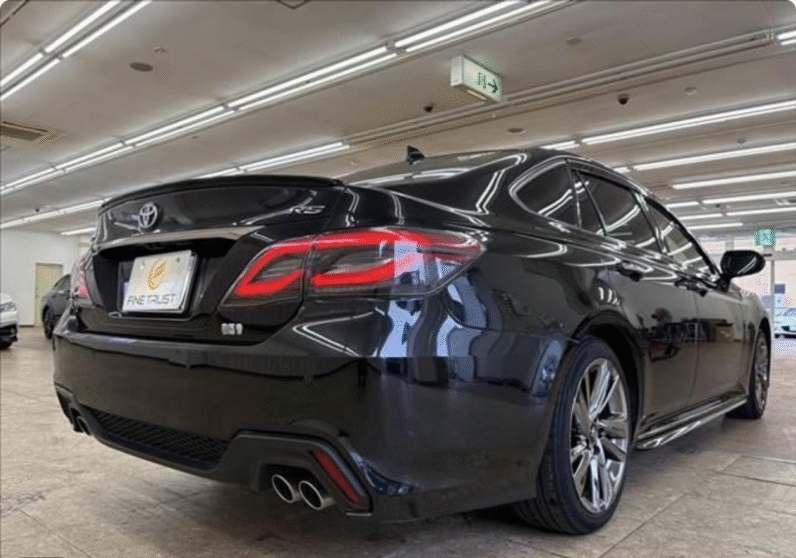 Toyota (RHD) Crown Hybrid RS 2021