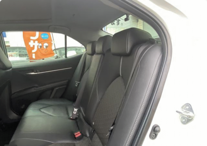 Toyota (RHD) Camry Hybrid WS Leather 2021