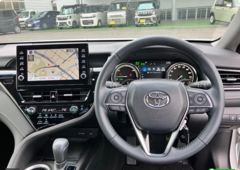 Toyota (RHD) Camry Hybrid WS Leather 2023 White