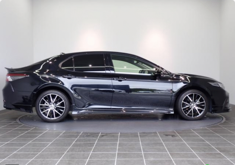 Toyota (RHD) Camry Hybrid WS Leather 2023