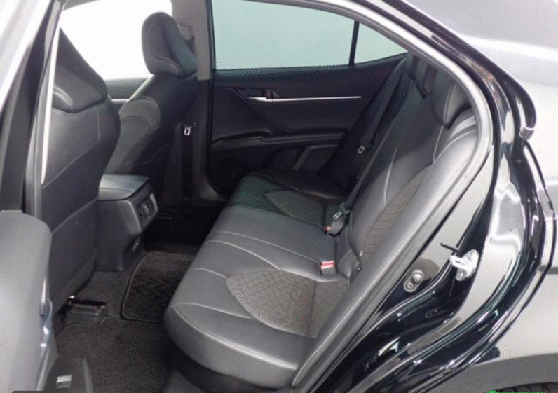 Toyota (RHD) Camry Hybrid WS Leather 2023