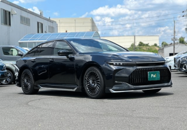 Toyota (RHD) Crown Z 2025