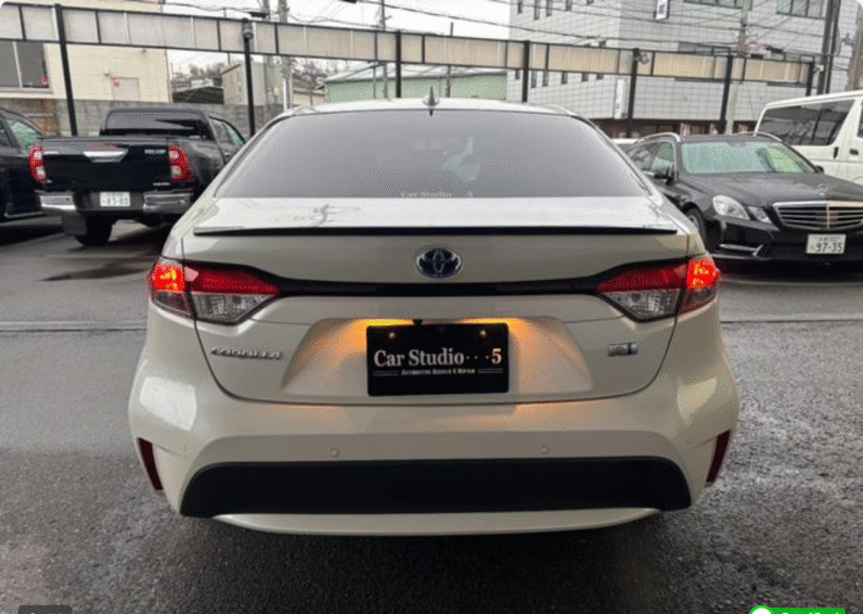 Toyota (RHD) Corolla Hybrid WxB 2020