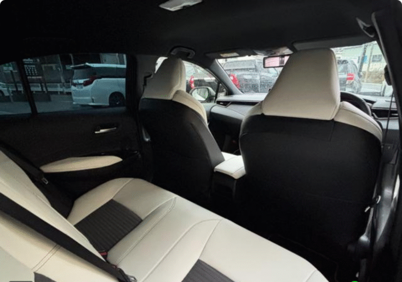 Toyota (RHD) Corolla Hybrid WxB 2020