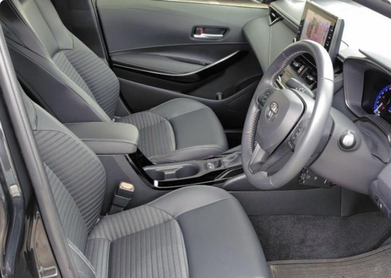 Toyota (RHD) Corolla Hybrid WxB 2020