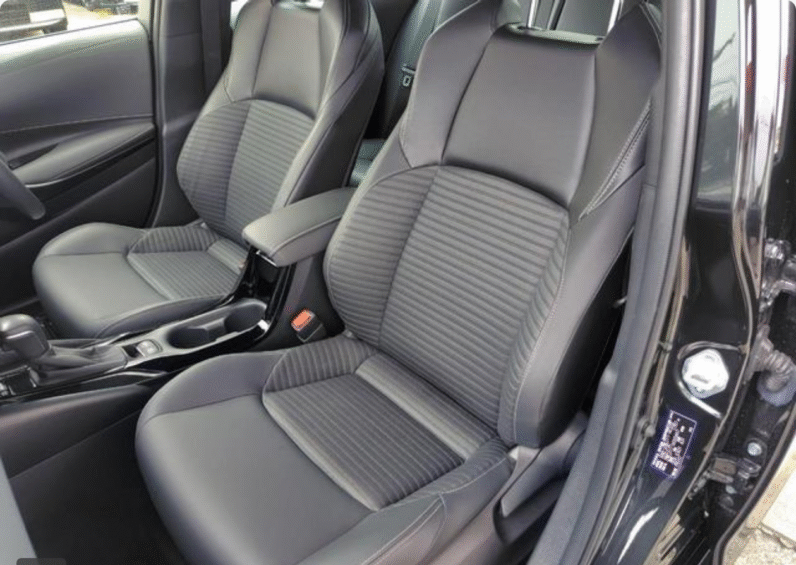 Toyota (RHD) Corolla Hybrid WxB 2020