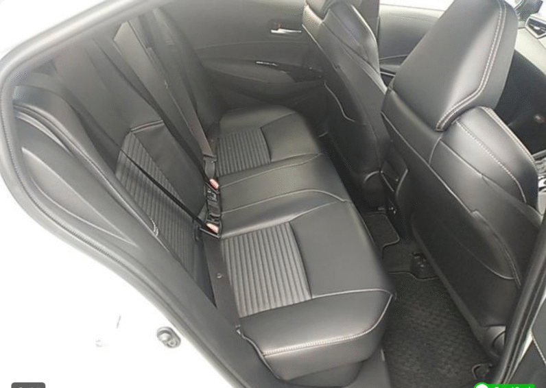 Toyota (RHD) Corolla Hybrid WxB 2021