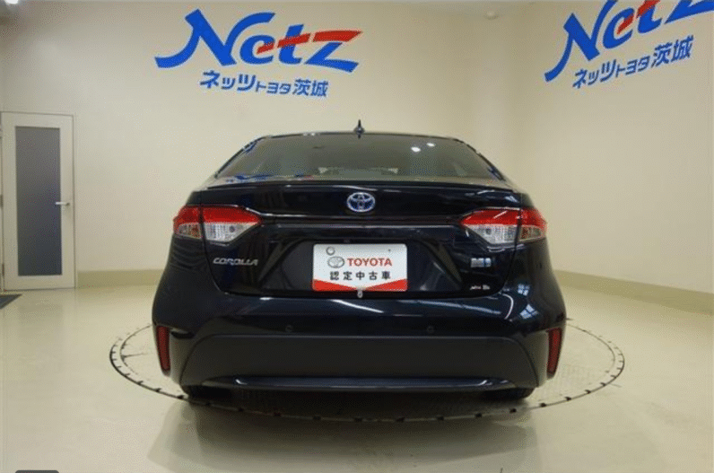 Toyota (RHD) Corolla Hybrid WxB 2021