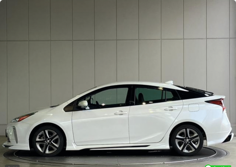 Toyota (RHD) Prius Hybrid S Touring 2021