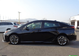 Toyota (RHD) Prius Hybrid S Touring 2021