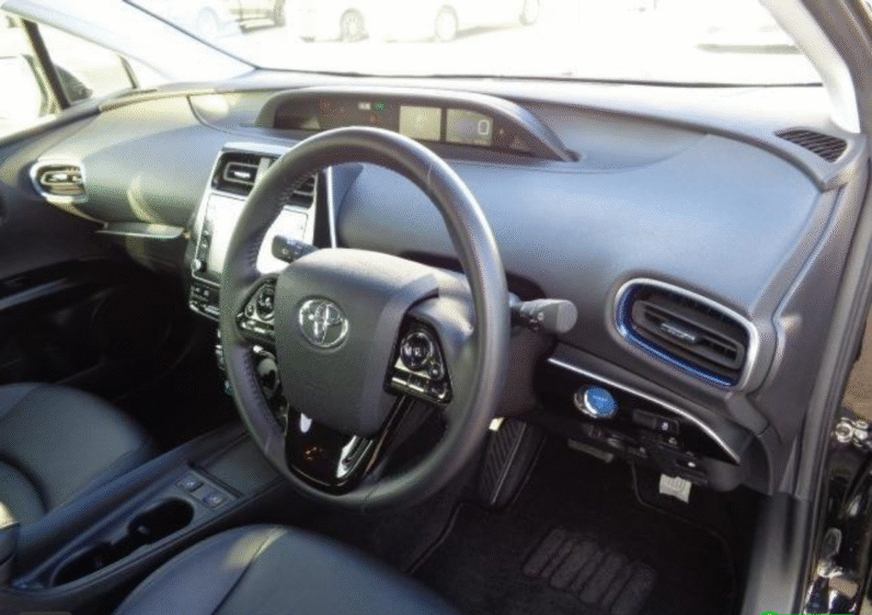 Toyota (RHD) Prius Hybrid S Touring 2021