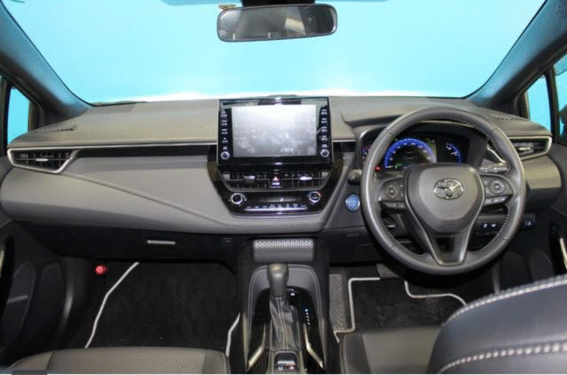 Toyota (RHD) Corolla Hybrid WxB 2022