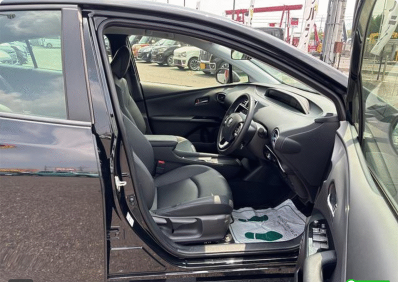 Toyota (RHD) Prius Hybrid S Touring 2022