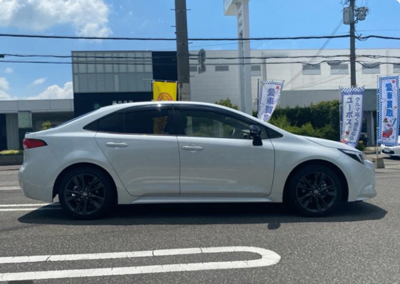 Toyota (RHD) Corolla Hybrid WxB 2023