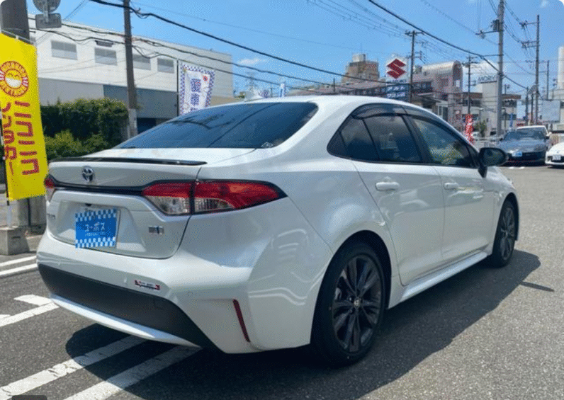 Toyota (RHD) Corolla Hybrid WxB 2023