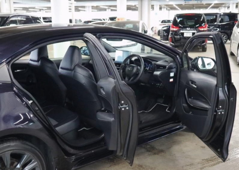 Toyota (RHD) Corolla Hybrid WxB 2023