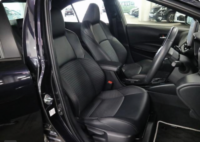 Toyota (RHD) Corolla Hybrid WxB 2023