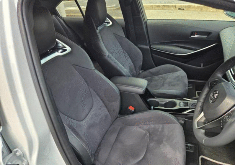 Toyota (RHD) Corolla Hybrid WxB 2025