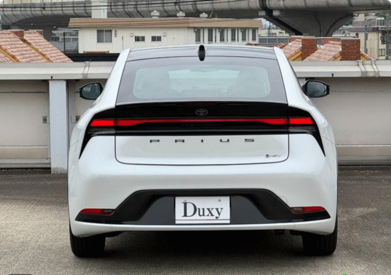 Toyota (RHD) Prius Hybrid Z 2025