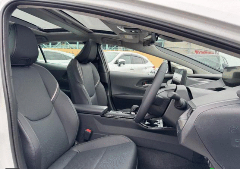 Toyota (RHD) Prius Hybrid Z 2025