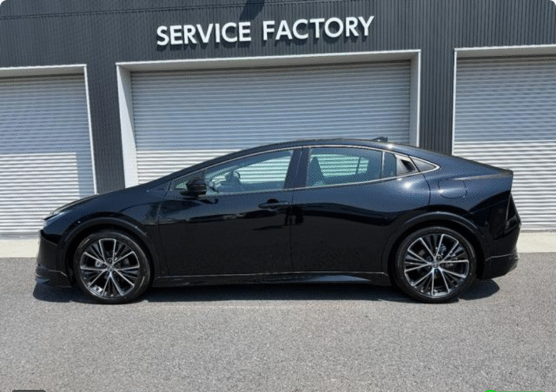 Toyota (RHD) Prius Hybrid Z 2025
