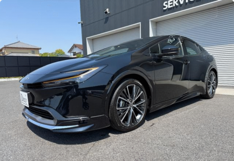 Toyota (RHD) Prius Hybrid Z 2025