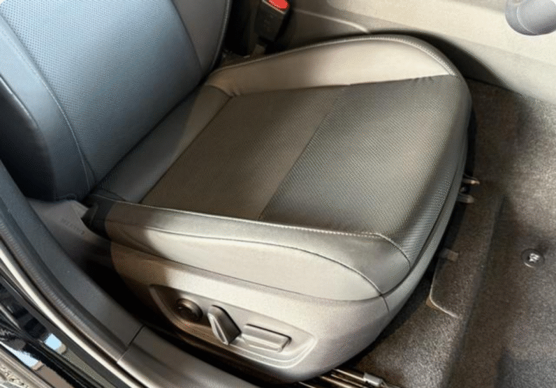 Toyota (RHD) Prius Hybrid Z 2025