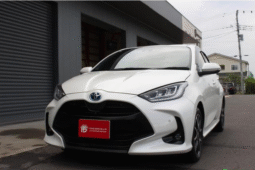 Toyota (RHD) Yaris Hatchback Hybrid Z 2020
