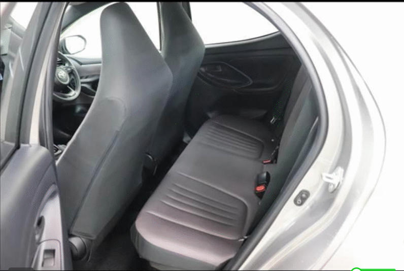 Toyota (RHD) Yaris Hybrid Hatchback 2020