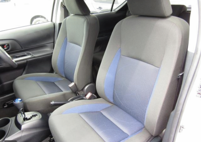 Toyota (RHD) Aqua L Hybrid 2019