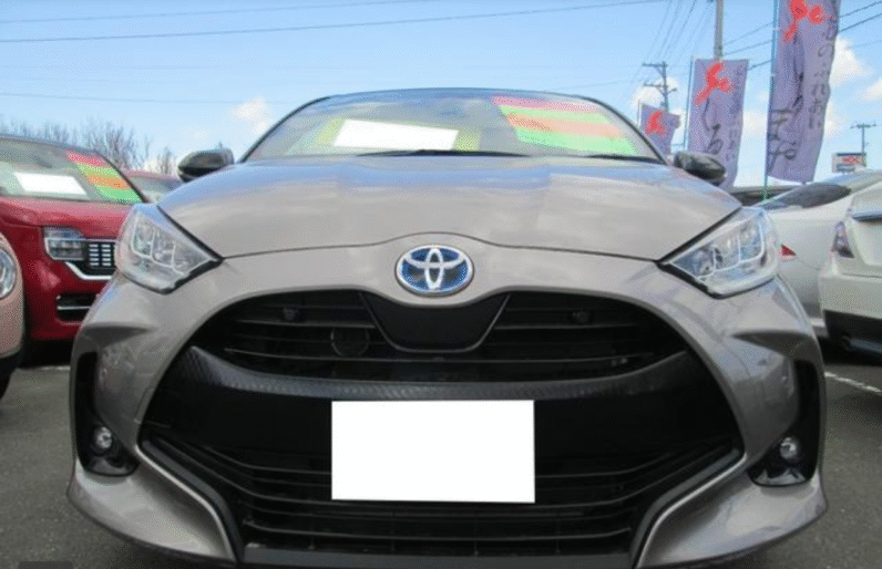 Toyota (RHD) Yaris Hatchback Hybrid Z 2021