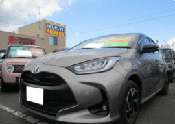 Toyota (RHD) Yaris Hatchback Hybrid Z 2021