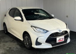 Toyota (RHD) Yaris Hatchback Hybrid Z 2022