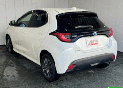 Toyota (RHD) Yaris Hatchback Hybrid Z 2022