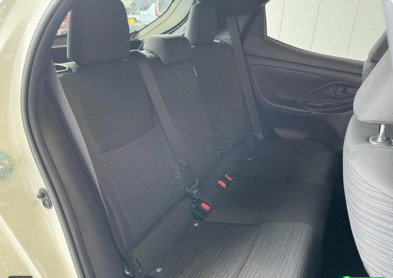 Toyota (RHD) Yaris Hatchback Hybrid Z 2022