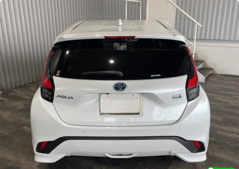 Toyota (RHD) Aqua Hybrid Z 2022