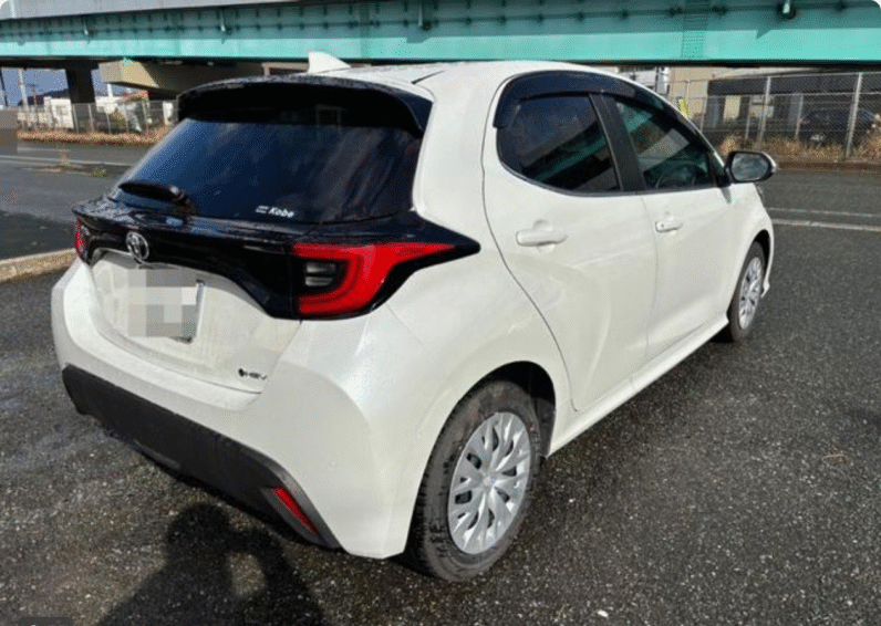 Toyota (RHD) Yaris Hatchback Hybrid Z 2025
