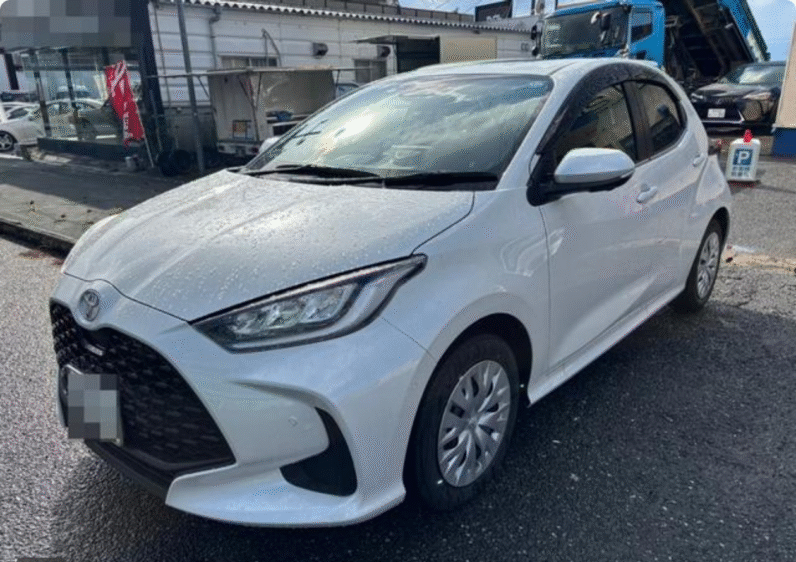 Toyota (RHD) Yaris Hatchback Hybrid Z 2025