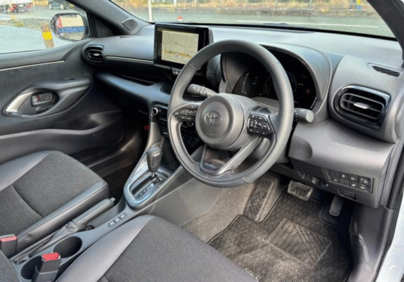 Toyota (RHD) Yaris Hatchback Hybrid Z 2025
