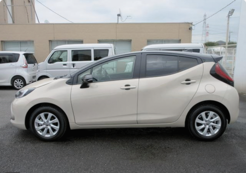 Toyota (RHD) Aqua Z 2024