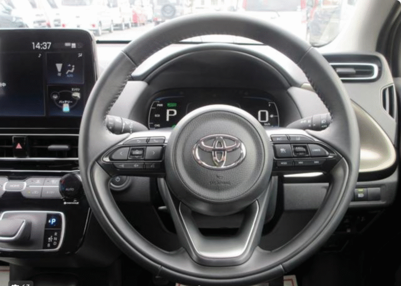 Toyota (RHD) Aqua Z 2024