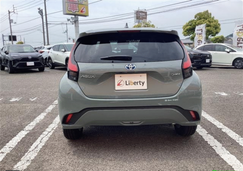 Toyota (RHD) Aqua Hybrid Z 2025