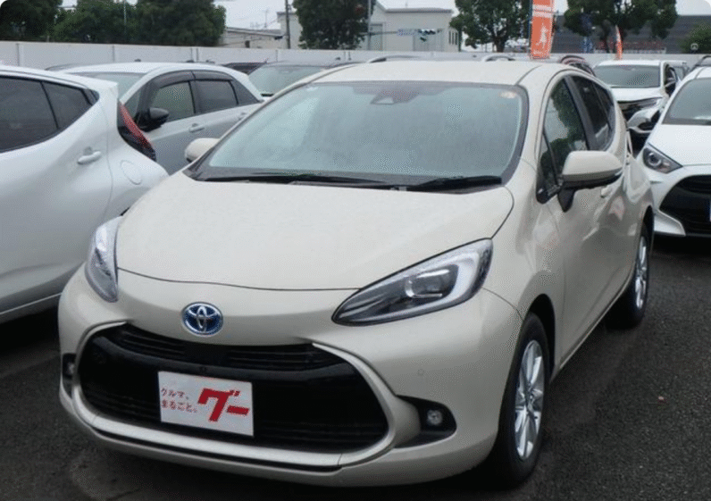 Toyota (RHD) Aqua Hybrid Z 2025
