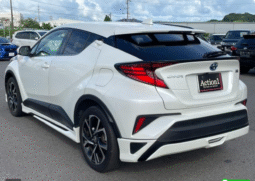 Toyota (RHD) CH-R Hybrid G 2019