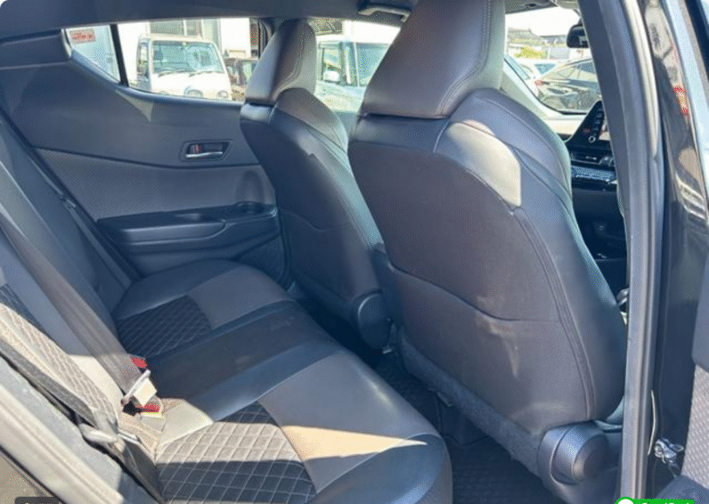 Toyota (RHD) CH-R Hybrid G 2019