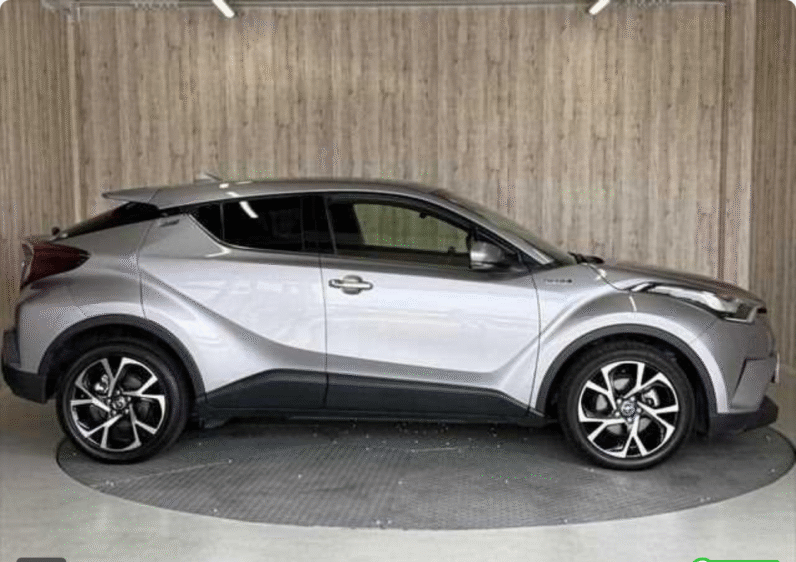 Toyota (RHD) CH-R Hybrid G-mode Bruno 2019