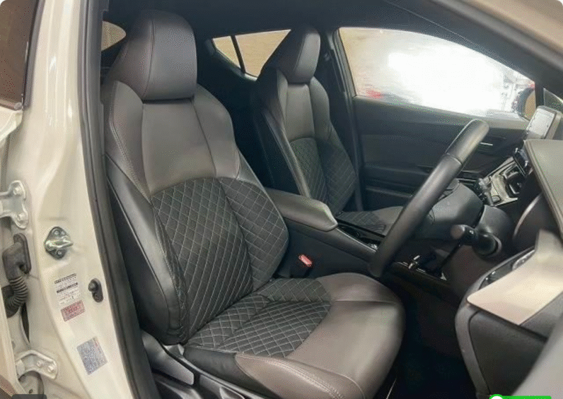 Toyota (RHD) CH-R Hybrid G 2020