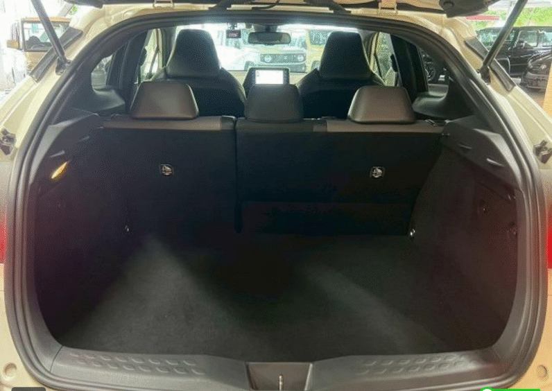 Toyota (RHD) CH-R Hybrid G 2020