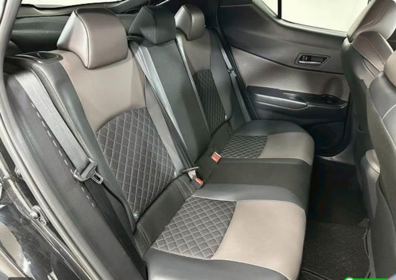 Toyota (RHD) CH-R Hybrid G 2020