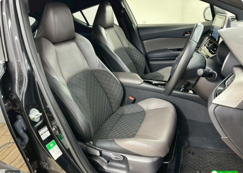 Toyota (RHD) CH-R Hybrid G 2020